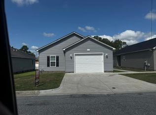 811 Linwood Ave, Lumberton, NC 28358