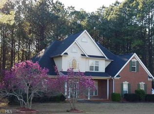 260 Squire Ln, Fayetteville, GA 30214