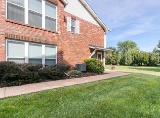 2544 Coppergate Square Dr, Saint Louis, MO 63129