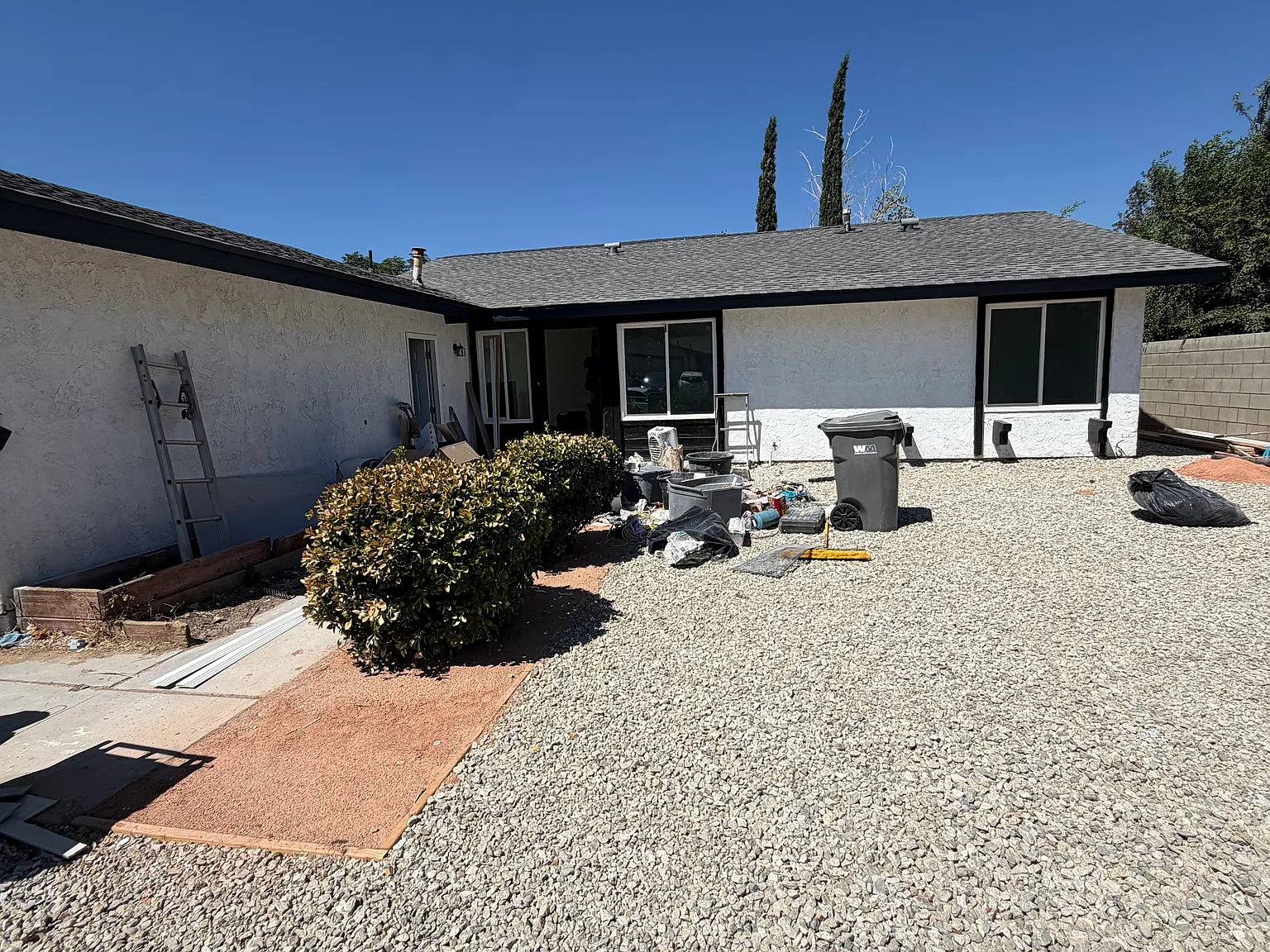 4 bed, 1178 sqft, $2,500 — Photo 4