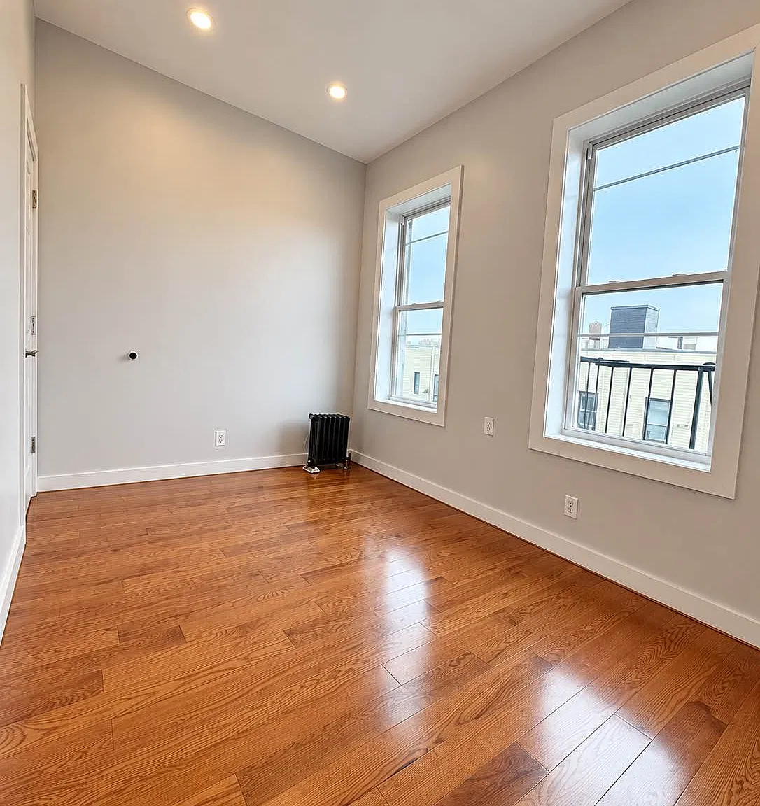 1140 President Street — Photo 2