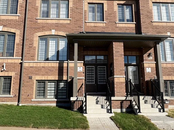 2905 Starlight Dr, Pickering, ON L1X 0S1