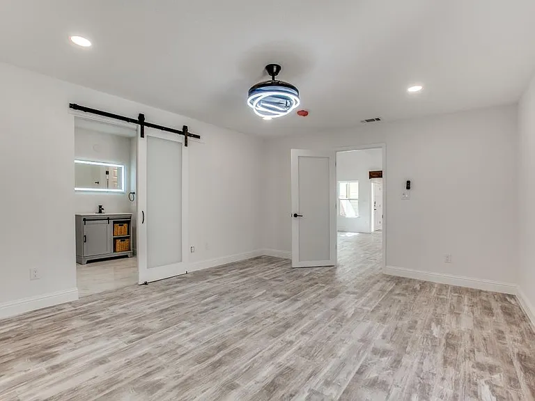 2156 Kessler Ct #27 — Photo 10