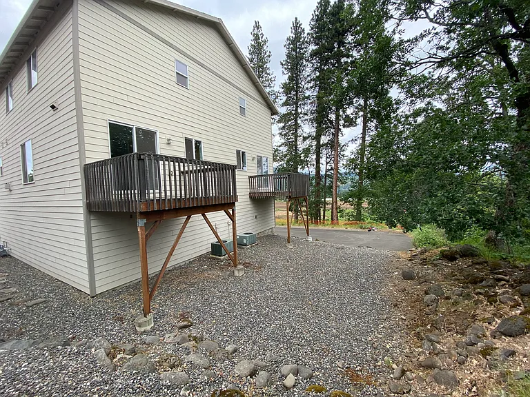 Back deck and yard area.