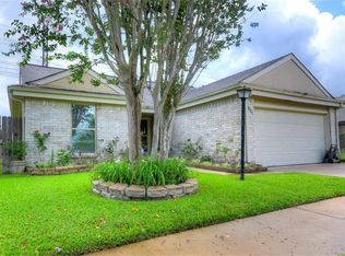 6327 Pouter Dr, Houston, TX 77083