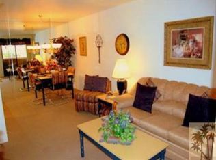 751 N Los Felices #203, Palm Springs, CA 92262