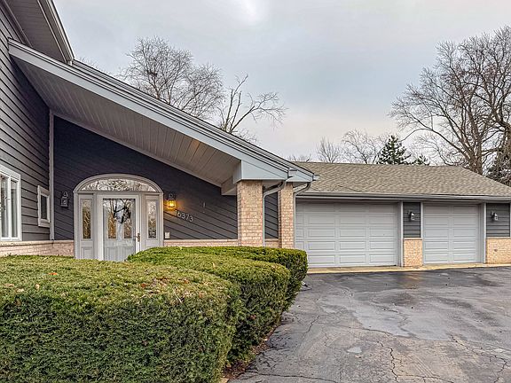 2nd image of 16373 W Menna Ln