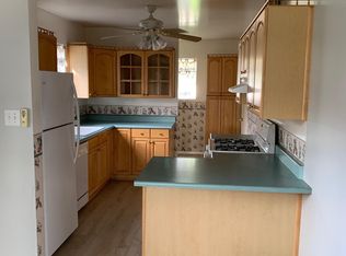 19507 Enadia Way, Reseda, CA 91335