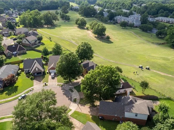 4143 Persimmon Hill Cv, Bartlett, TN 38135