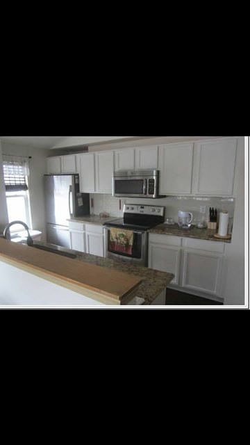 2nd image of 3218 Arbor St