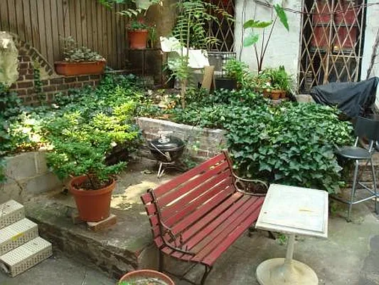 Rented by Village Living Realty | media 4