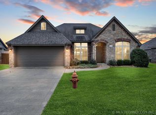 3315 W Mobile St, Broken Arrow, OK 74011