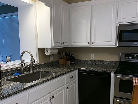 New granite countertops 