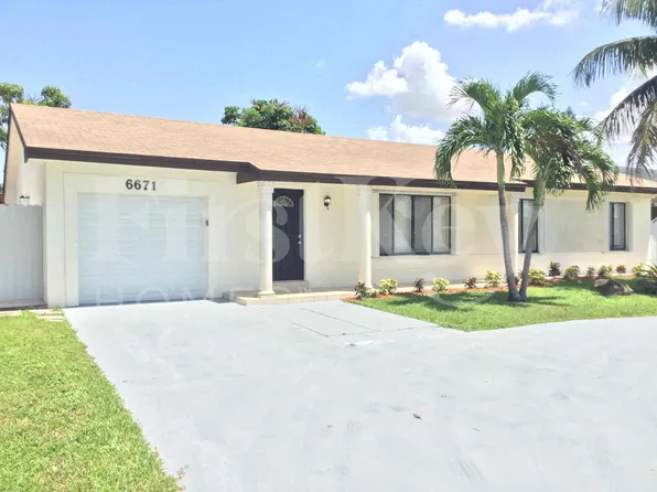 6671 NW 199th St, Hialeah, FL 33015