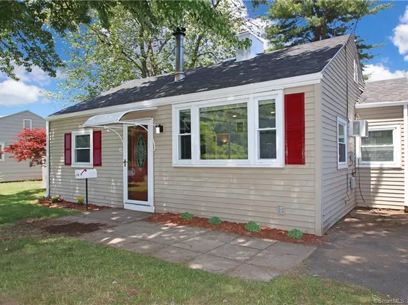 130 Shuttlemeadow Road, Plainville, CT 06062