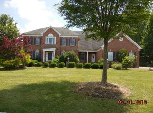 702 Bentley Ct, Moorestown, NJ 08057