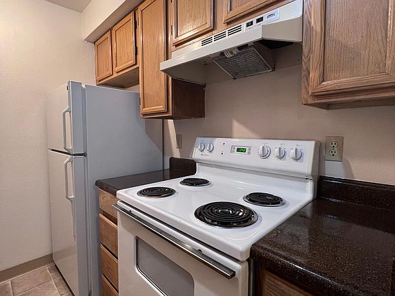 2nd image of 10522 Lake City Way NE APT 306