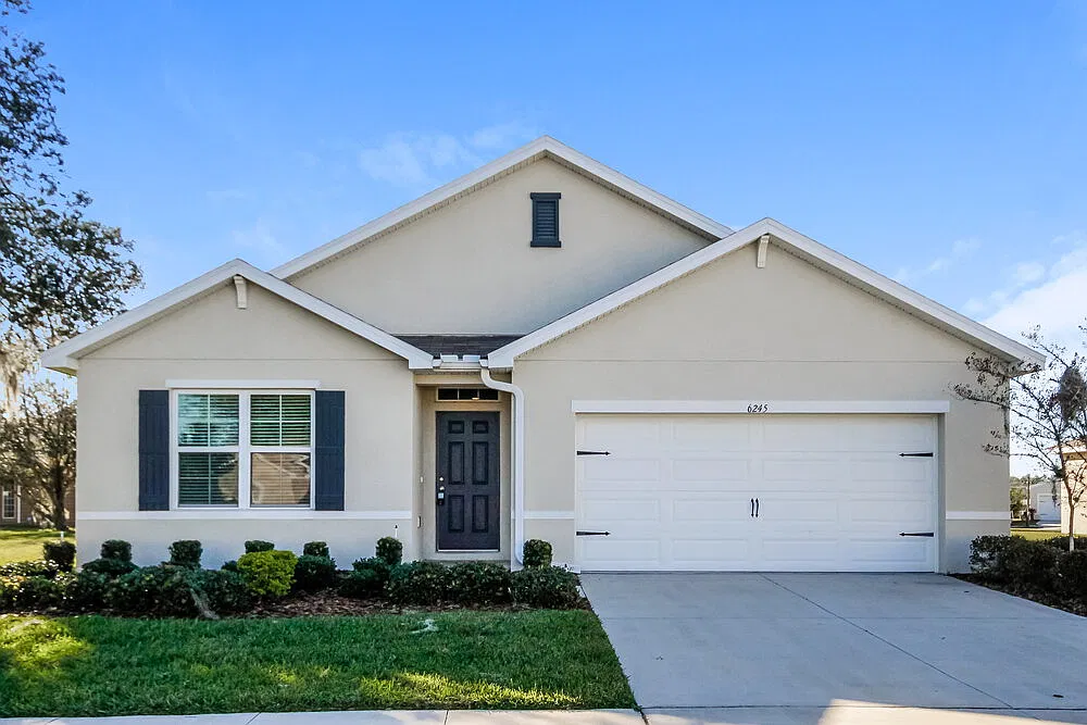 4 bed, 2.0 bath, 1851 sqft, $3,600 — Photo 1