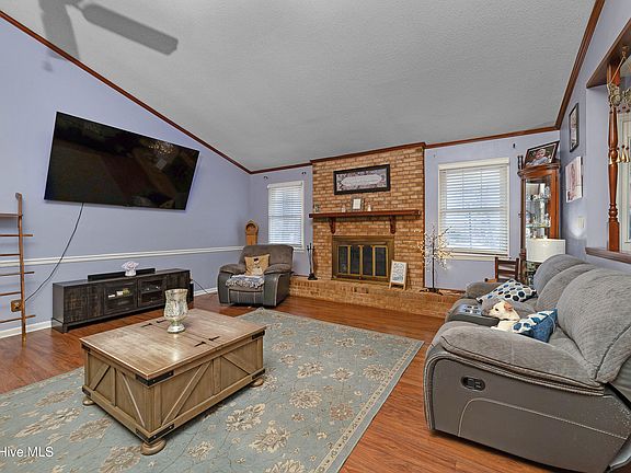 4th image of 6318 Albatross Drive