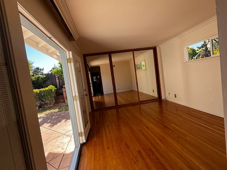 1014 Palisade Ct — Photo 13