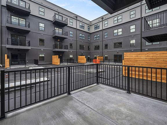 Private Patio and Balcony perfect for hosting