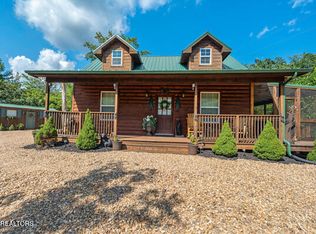1030 Little Smoky Rd, Gatlinburg, TN 37738