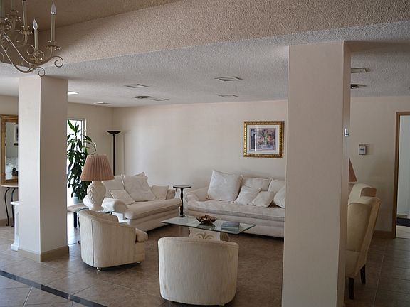 Common Area Media Room