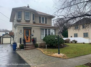 61 Prescott Ave, Staten Island, NY 10306