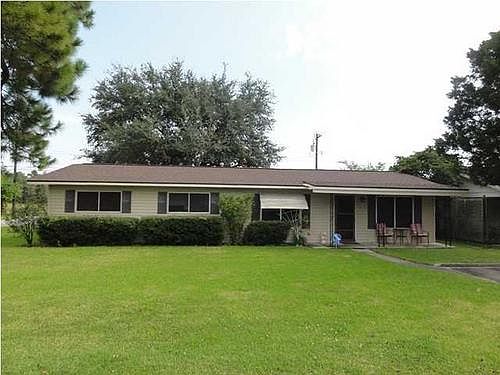 1st image of 118 Eula Dr
