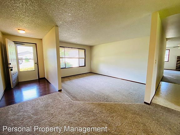 2nd image of 11017 NW 29th Ave