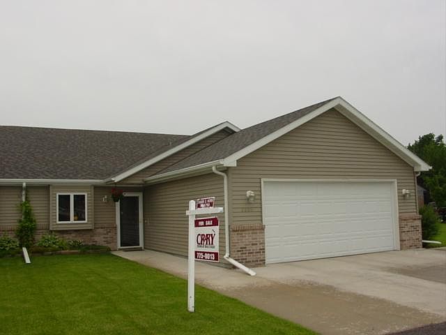 1st image of 2809 Knight Dr