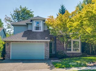 10605 SW Oriole Cir, Beaverton, OR 97007