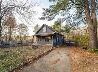 21 Beacon St, Londonderry, NH 03053