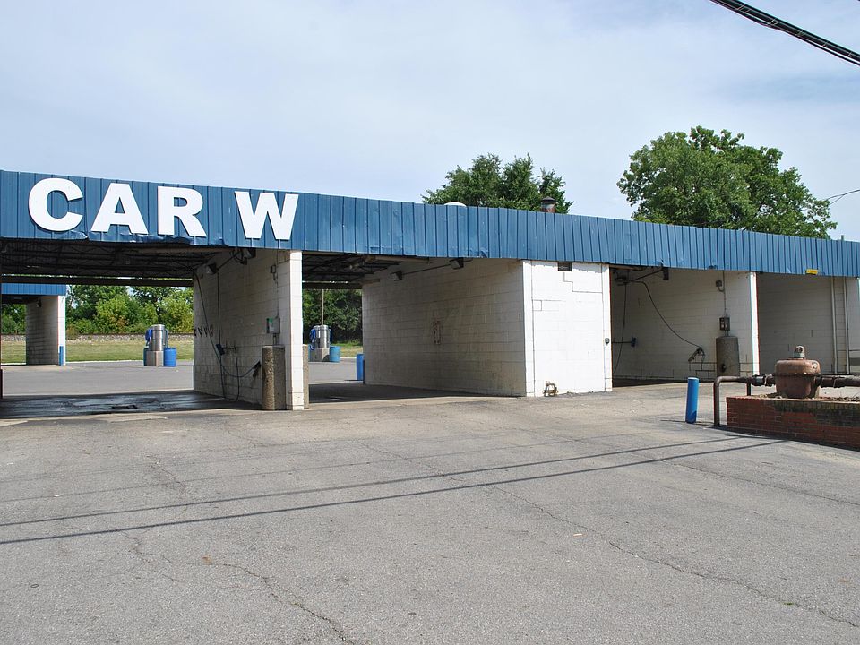 1st image of 4686 Indianola Ave
