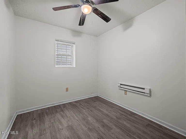 700 2nd Ave #A — Photo 20
