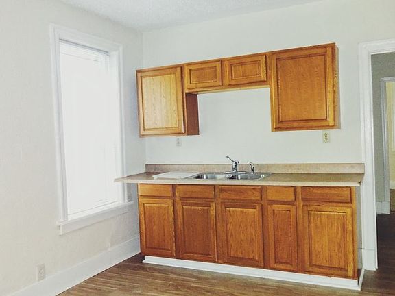 2nd image of 3522-3524 Oregon Ave