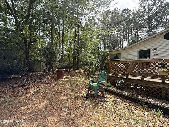 2nd image of 1240 Eagles Nest Road