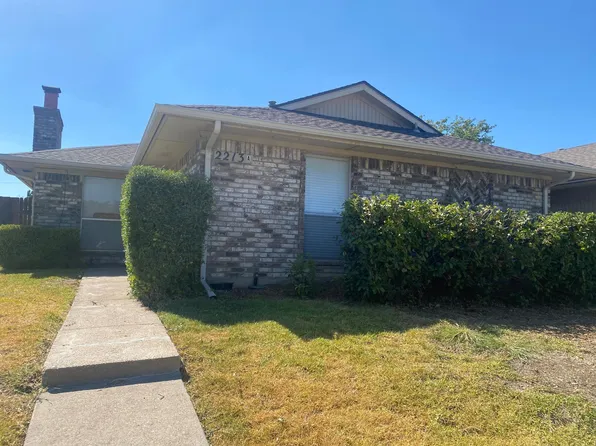 2213 Woodcreek #A, Carrollton, TX 75006