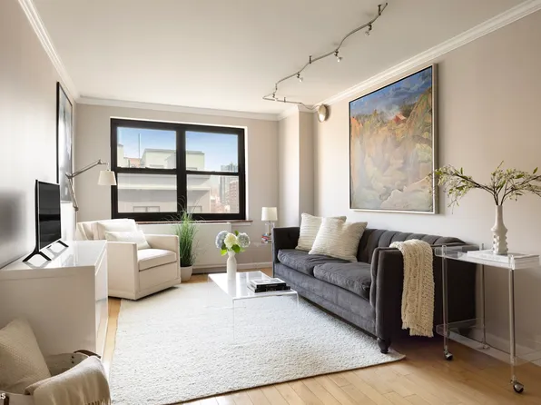 200 East 24th Street 1608 image 1 of 11