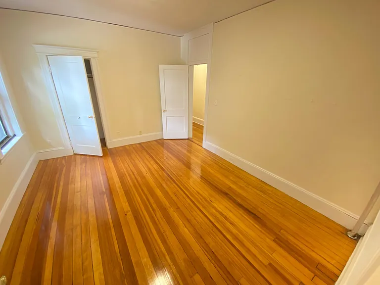 19 Hamilton Rd — Photo 10