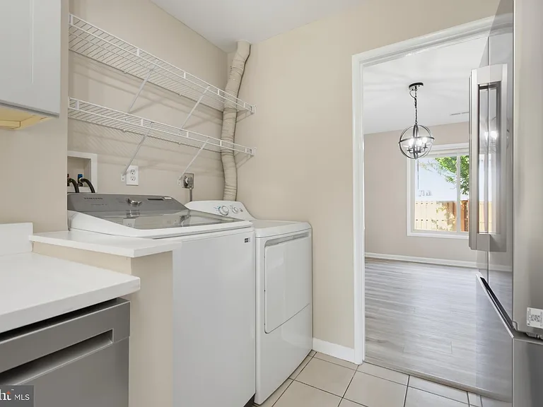 744 Cordell Way — Photo 13
