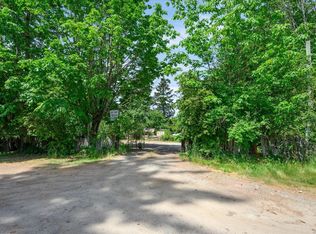 1962 Burchell Rd, Nanaimo, BC V9X1L5