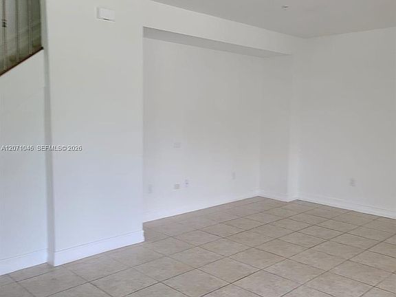 3rd image of 11362 SW 15th St