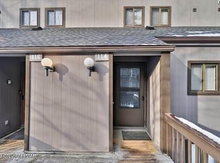 114 Cross Country Ln, Tannersville, PA