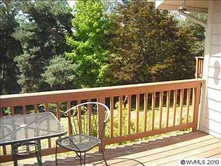 3rd image of 2459 Crestview Dr S