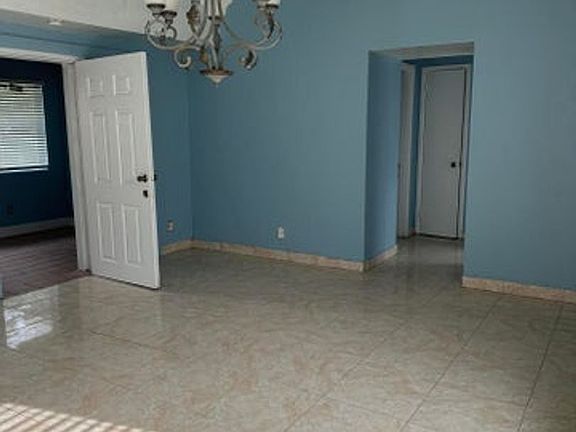 2nd image of 2202 NE 3rd St