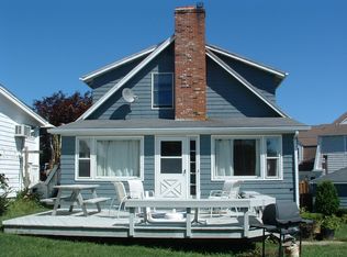 308 Giants Neck Rd, Niantic, CT 06357