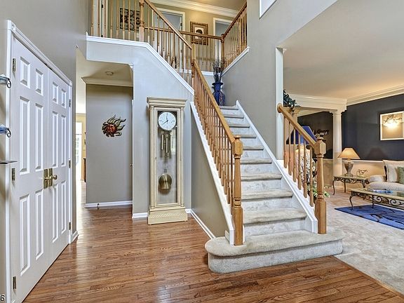 2nd image of 1614 Adams Dr