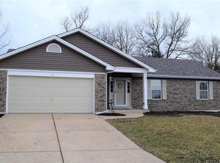 13 Congressional Way Ct, O'Fallon, MO 63368