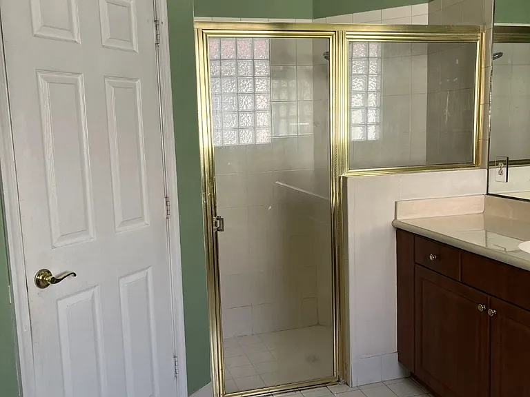 642 NW Stanford Ln — Photo 23